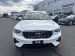 2025 XC40 Thumbnail 2