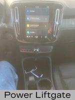 2025 XC40 Thumbnail 6