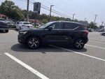 2025 XC40 Thumbnail 4