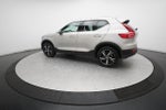 2025 XC40 Thumbnail 12