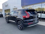 2025 XC40 Thumbnail 6