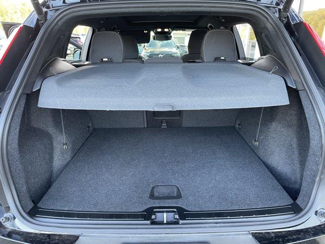 2025 Volvo XC40 - $28,899