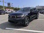 2025 XC40 Thumbnail 3
