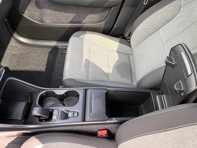 2025 Volvo XC40 - $29,299
