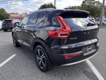 2025 XC40 Thumbnail 15