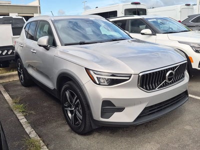 2025 Volvo XC40 AWD B5 Core Bright Theme 4DR SUV