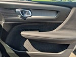 2025 XC40 Thumbnail 33