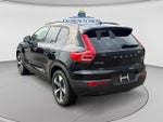 2026 XC40 Thumbnail 5