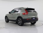 2024 XC40 Thumbnail 2