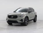 2024 XC40 Thumbnail 4