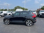 2024 XC40 Thumbnail 3