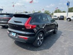 2024 XC40 Thumbnail 6