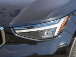 2023 XC40 Thumbnail 8