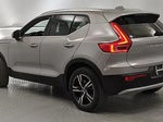 2024 XC40 Thumbnail 2