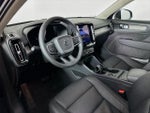 2024 XC40 Thumbnail 9