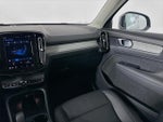 2024 XC40 Thumbnail 23