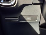 2024 XC40 Thumbnail 13