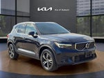 2024 XC40 Thumbnail 2
