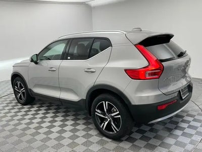 2024 Volvo XC40 AWD B5 Core Bright Theme 4DR SUV