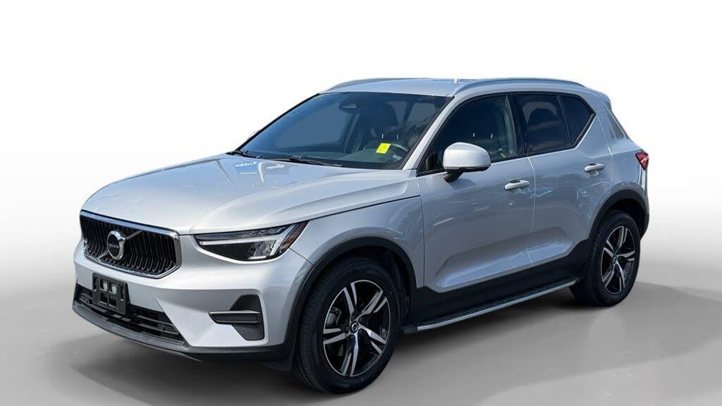 Preowned 2023 Volvo XC40 B5 Core for Sale