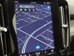 2024 XC40 Thumbnail 14