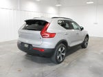 2024 XC40 Thumbnail 10