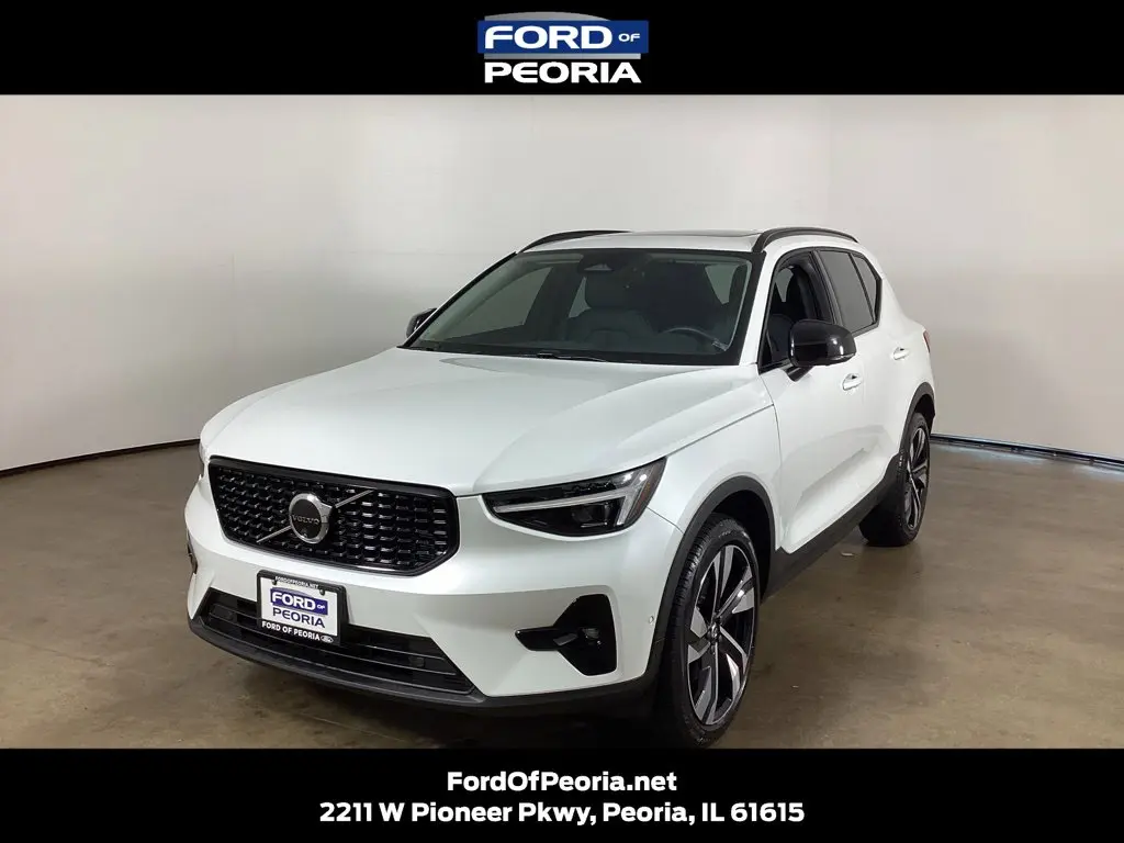 2024 Volvo XC40