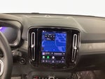 2024 XC40 Thumbnail 18