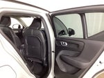 2024 XC40 Thumbnail 24