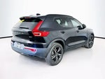2023 XC40 Thumbnail 24