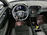 2023 XC40 Thumbnail 10