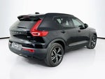 2023 XC40 Thumbnail 24