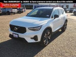 2024 XC40 Thumbnail 1