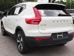 2023 XC40 Thumbnail 6