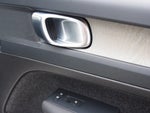 2023 XC40 Thumbnail 14