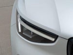 2023 XC40 Thumbnail 7