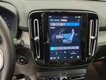 2025 XC40 Thumbnail 17