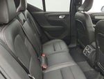 2025 XC40 Thumbnail 22