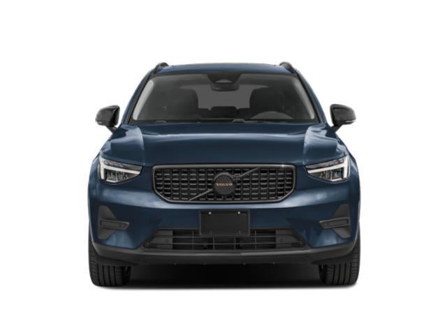 2026 Volvo XC40 - $50,525