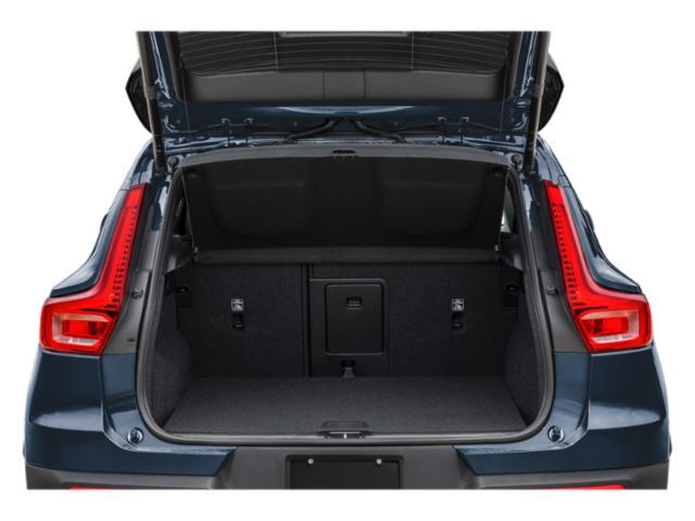 2026 Volvo XC40 - $50,525