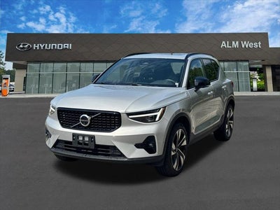 Photo of a 2024 Volvo XC40 AWD B5 Ultimate Dark Theme 4DR SUV for sale