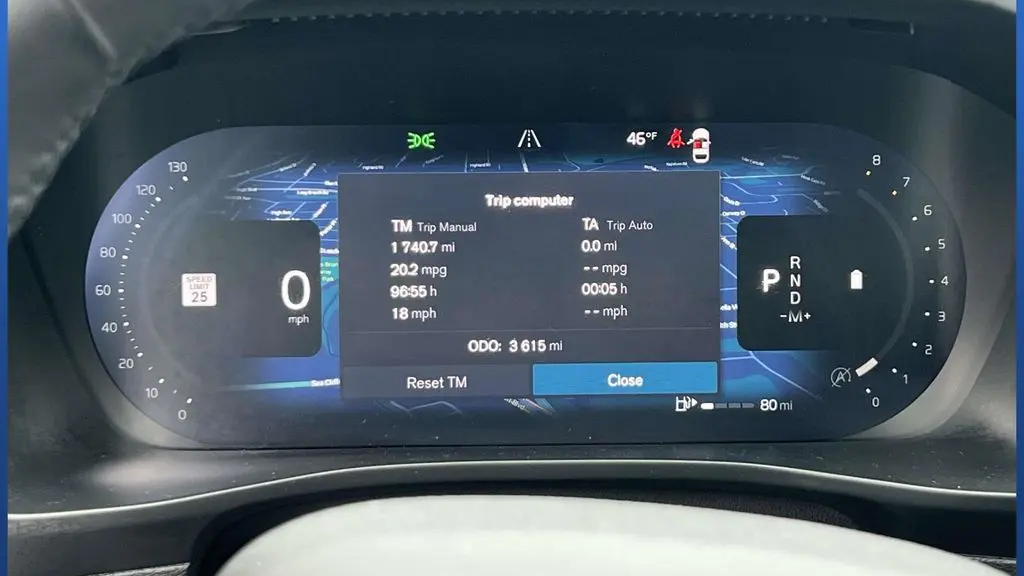 2026 Volvo XC40 B5 Ultra