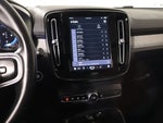 2024 XC40 Thumbnail 5