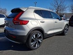 2023 XC40 Thumbnail 6