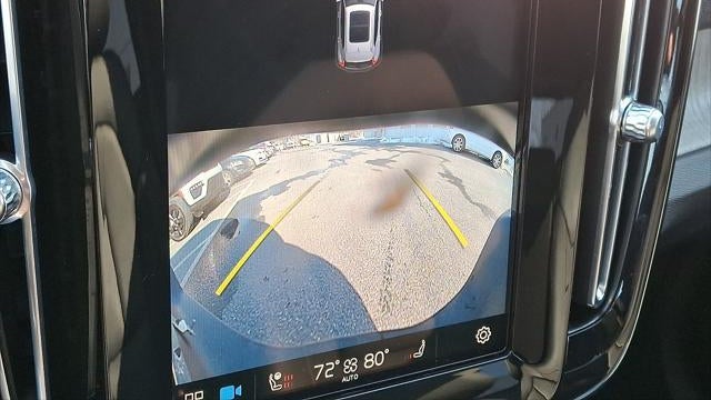 2023 Volvo XC40 B5 Plus Bright Theme