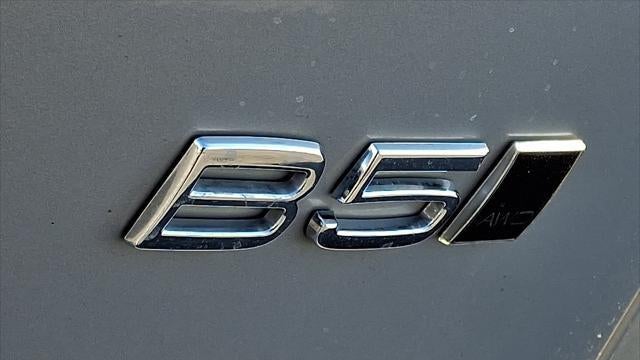 2023 Volvo XC40 B5 Plus Bright Theme