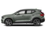 2023 XC40 Thumbnail 2