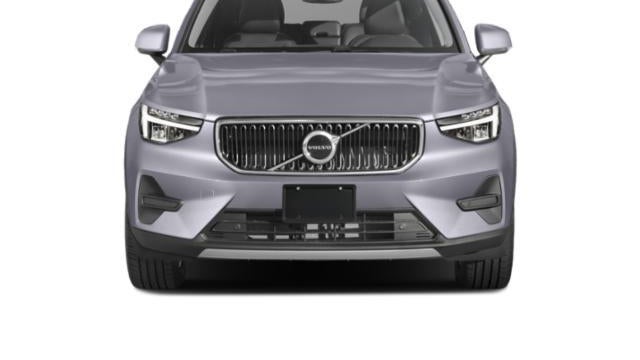 2023 Volvo XC40 B5 Plus Bright Theme
