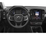 2023 XC40 Thumbnail 7