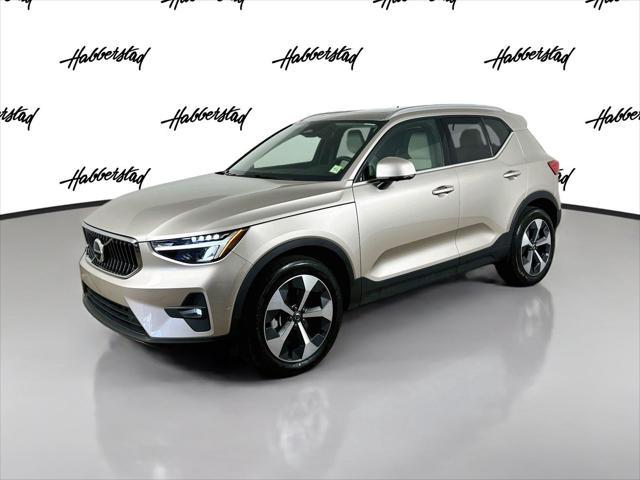 2023 Volvo XC40